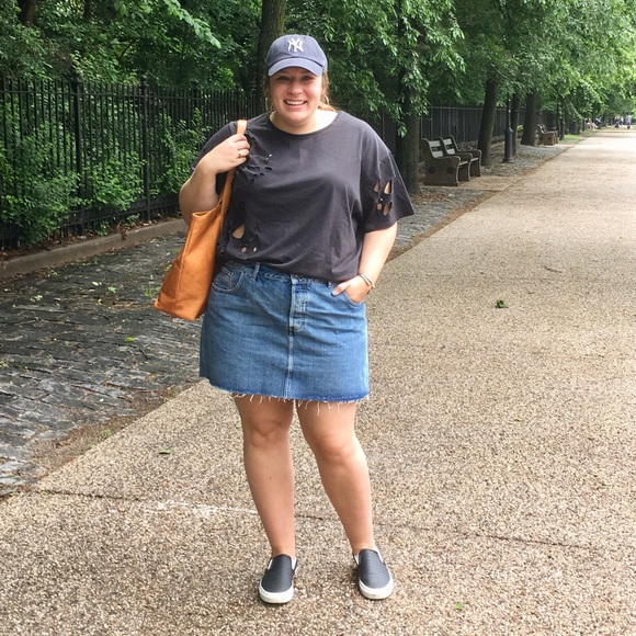 Meet your Posher, Abby - Picture 1 of 1